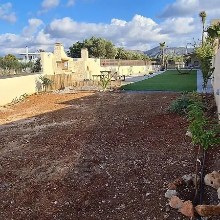 Zoi's Seaview House Vilă *