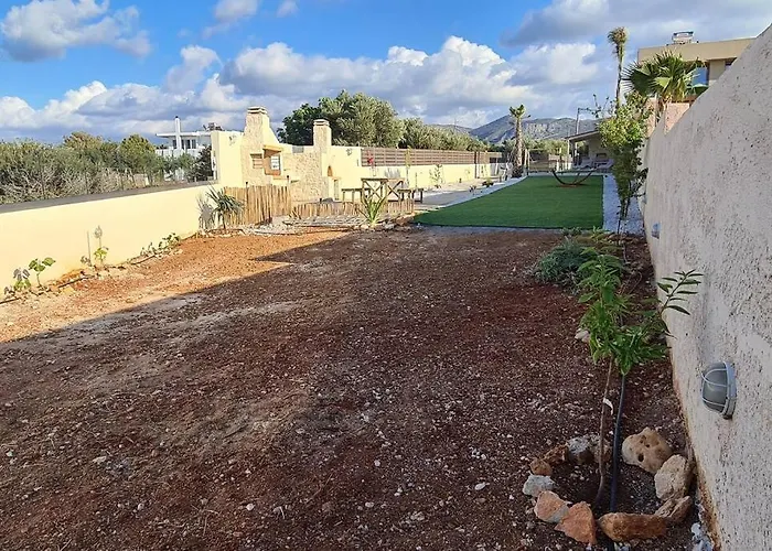 Zoi's Seaview House Vilă *