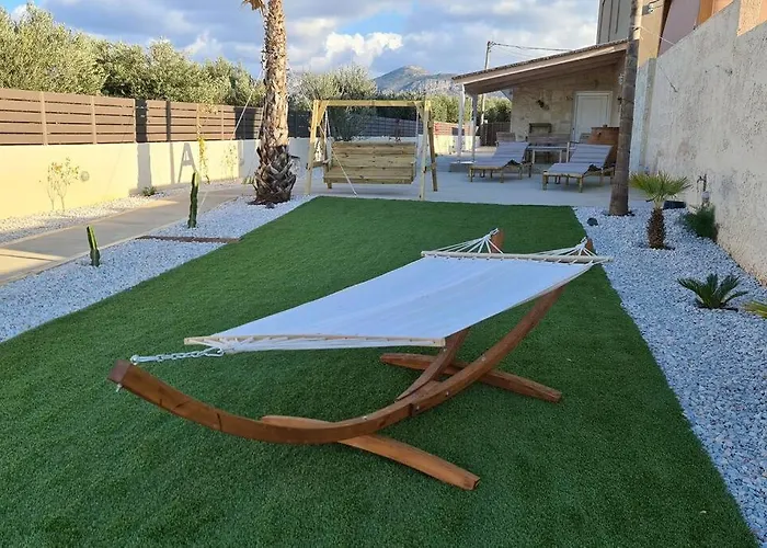 Zoi's Seaview House * Hersonissos (Crete)