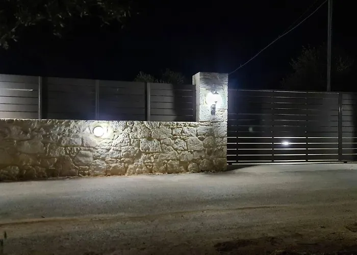 Zoi's Seaview House * Hersonissos (Crete)