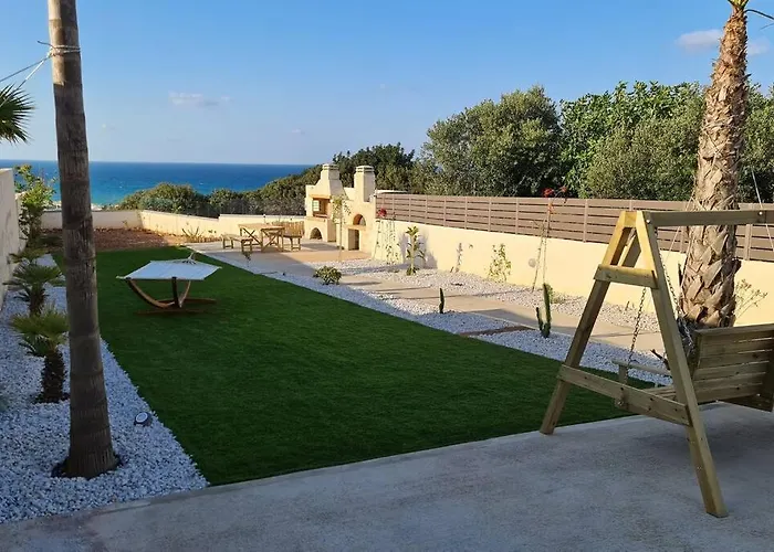 Zoi's Seaview House Hersonissos (Crete)