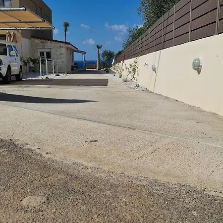 Zoi's Seaview House Villa