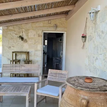Zoi's Seaview House Villa Hersonissos (Crete)