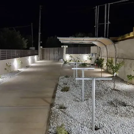 Zoi's Seaview House Villa Hersonissos (Crete)