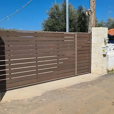 Villa Zoi's Seaview House *