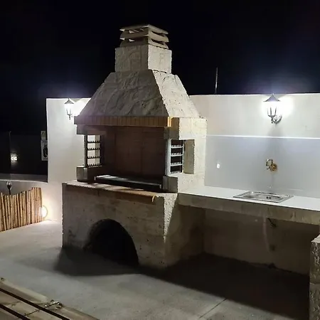 Zoi's Seaview House Villa