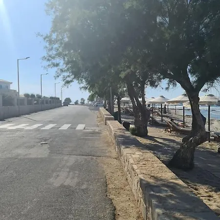 Villa Zoi's Seaview House