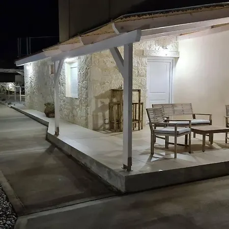 Zoi's Seaview House Villa Hersonissos (Crete)