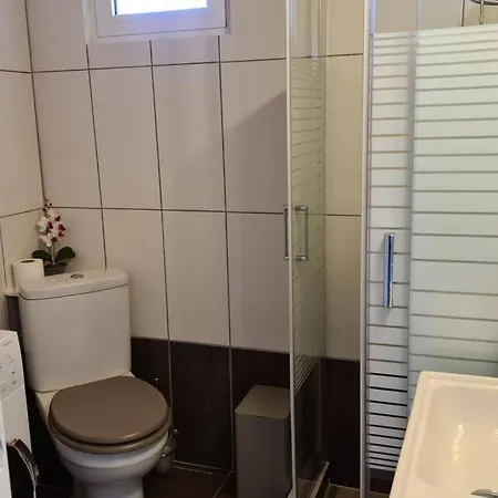 Villa Zoi's Seaview House