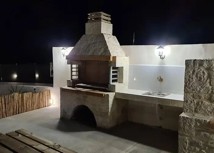 Zoi's Seaview House Villa