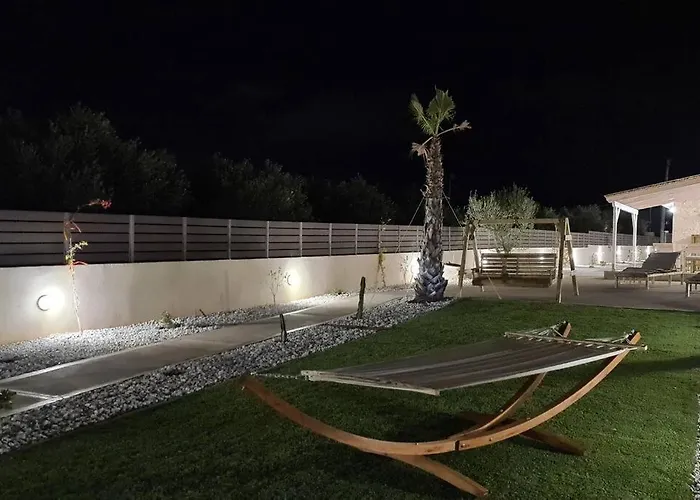 Villa Zoi's Seaview House *