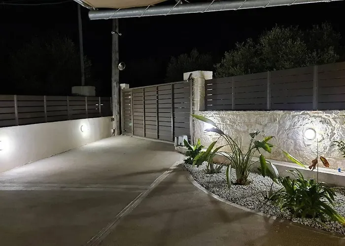 Villa Zoi's Seaview House *