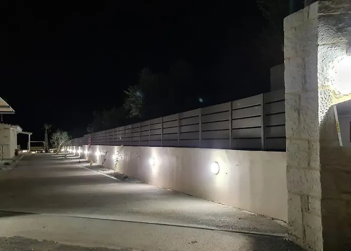 Villa Zoi's Seaview House *