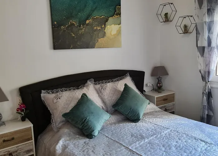 Zoi's Seaview House Villa