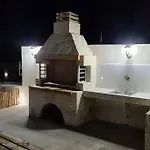 Zoi's Seaview House Βίλα