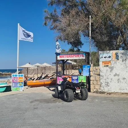 Willa Zoi's Seaview House Hersonissos (Crete)