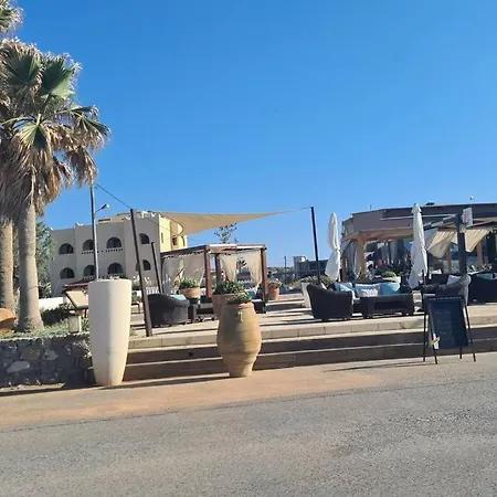 Zoi's Seaview House * 헐소니소스